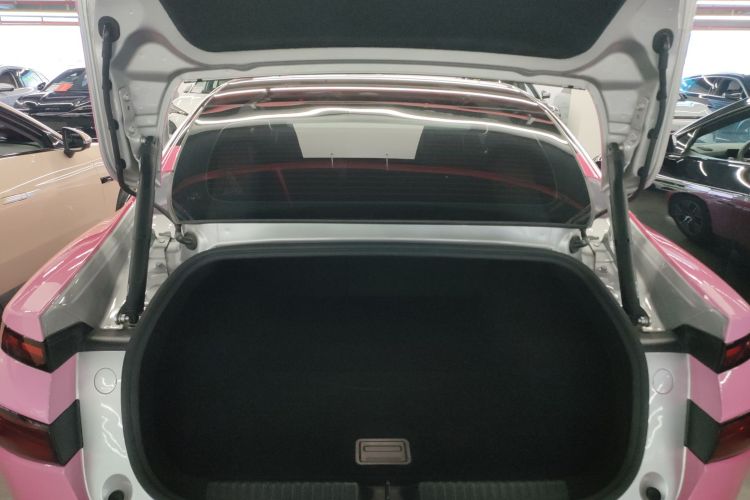 小鹏P7 2023款 P7i 702 Pro机舱底盘23