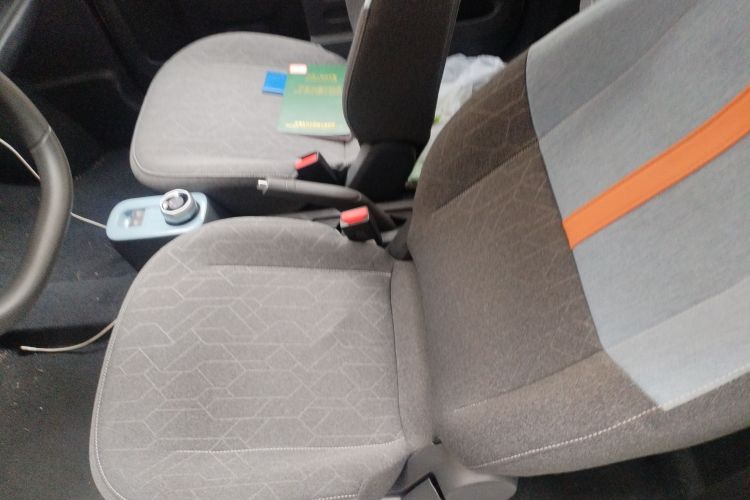 吉利银河 2024款 熊猫mini 200km 耐力熊局部细节19