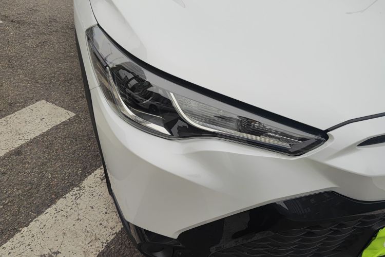 丰田 锋兰达 2024款 2.0L CVT精英plus版车身外观8