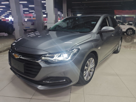 雪佛兰 科鲁泽 2022款 320 自动悦享天窗版