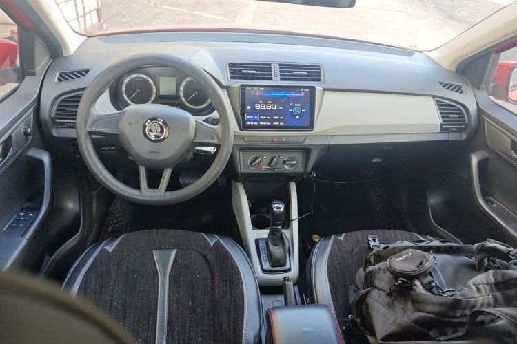 斯柯达 晶锐 2017款 1.4L 自动车享版中控内饰7002