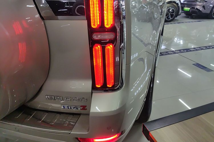 坦克500新能源 2025款 Hi4-Z车身外观9