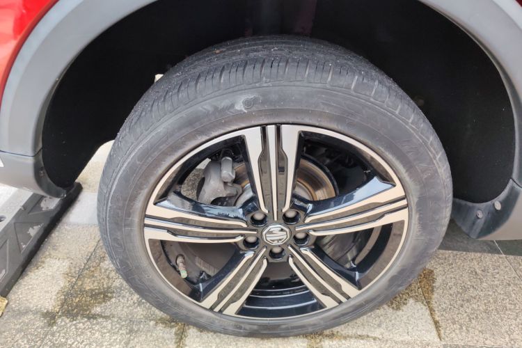 名爵ZS 2020款 全球百万畅销款 1.5L 手动舒适版车身外观6008