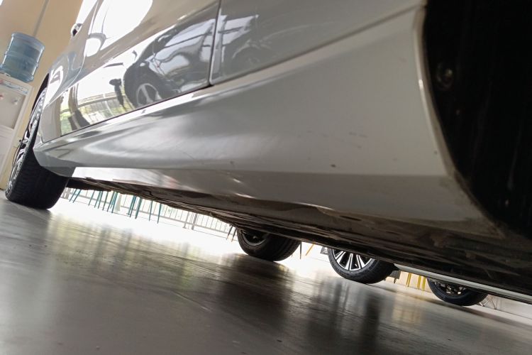 沃尔沃V60 2024款 B5 智远豪华版机舱底盘29