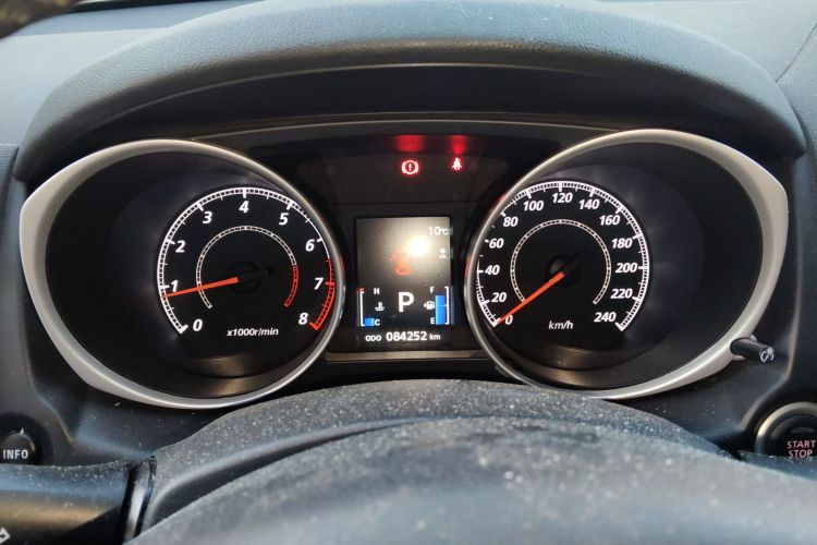 三菱 劲炫ASX 2013款 2.0L CVT两驱豪华版中控内饰14