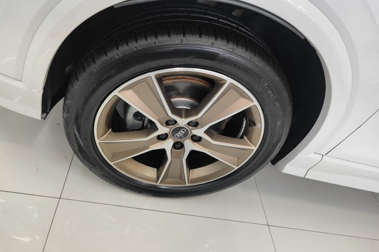 奥迪Q2L 2023款 35TFSI 时尚动感型车身外观6007