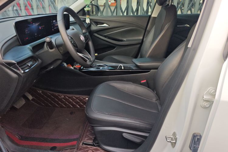 别克 威朗 2023款 Pro 乐享版中控内饰19