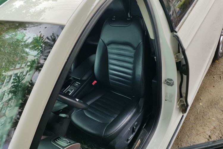 福特 蒙迪欧 2017款 EcoBoost 180 时尚型局部细节19