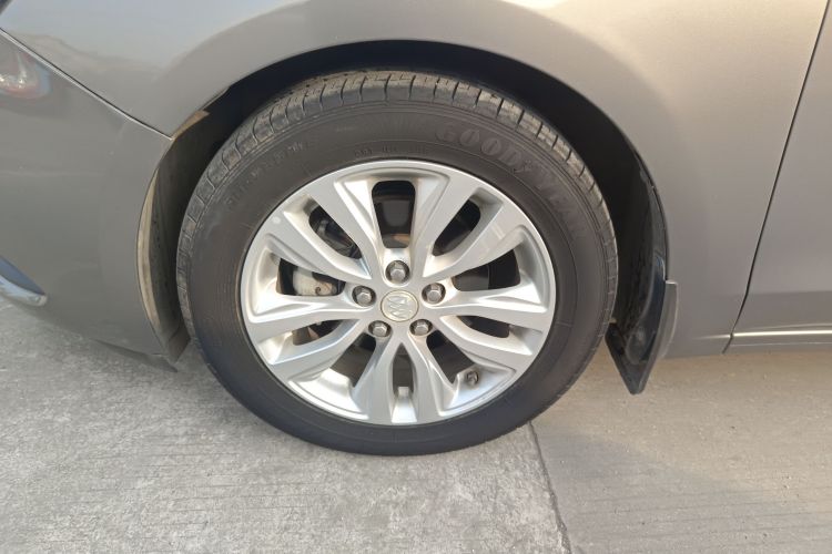 别克 英朗 2018款 15T 双离合精英型 国V车身外观6007