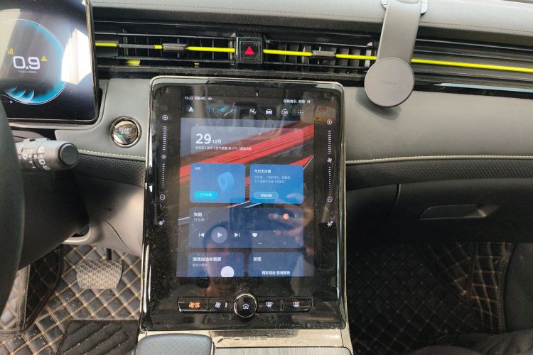 荣威RX5 2021款 PLUS 330TGI 自动国潮智臻版中控内饰16