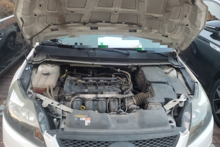 福特 福克斯 2013款 两厢经典 1.8L 手动基本型局部细节24