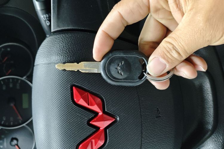 五菱汽车 五菱宏光 2020款 1.2L S基本型国VI LSI中控内饰11