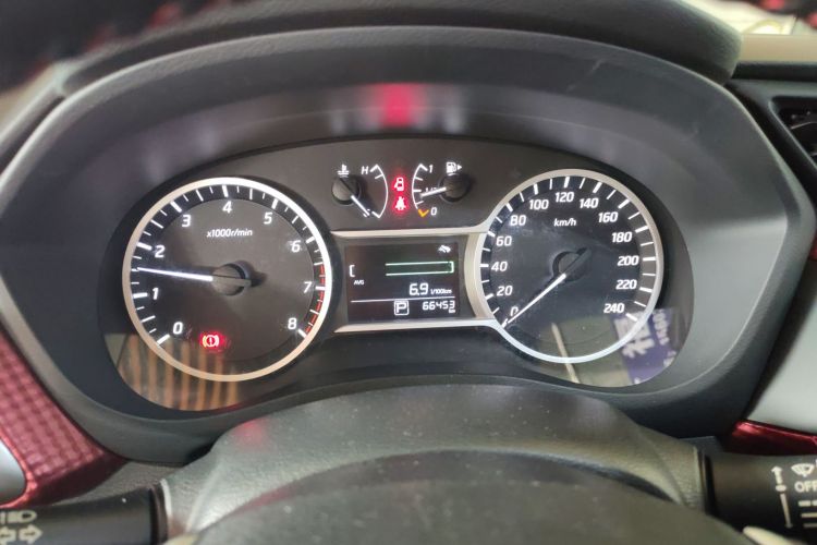 日产 蓝鸟 2016款 1.6L CVT智酷版中控内饰14