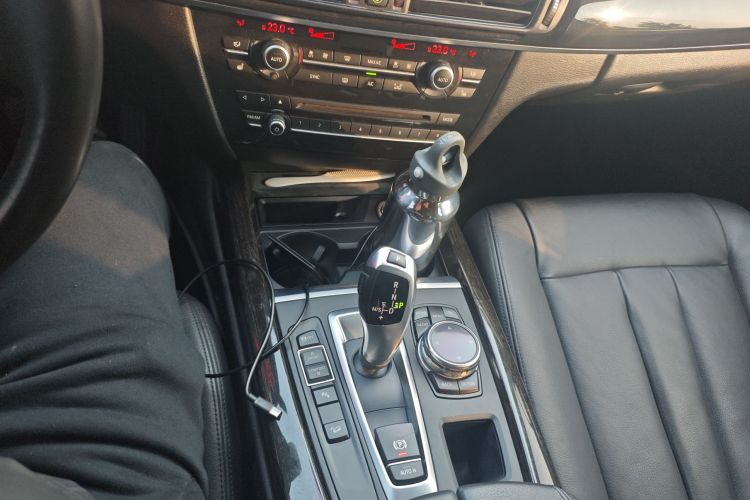 宝马X5(进口) 2014款 xDrive35i 豪华型中控内饰18