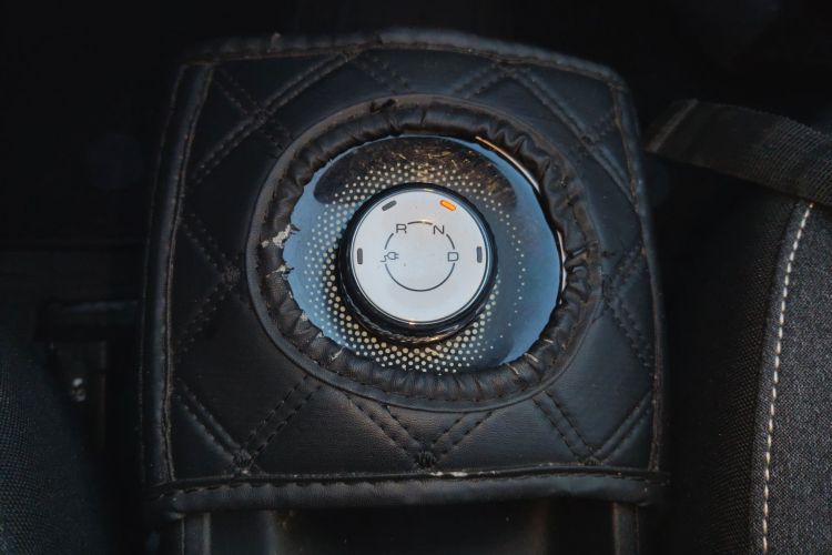 五菱汽车 五菱缤果 2023款 203km 轻享款中控内饰18