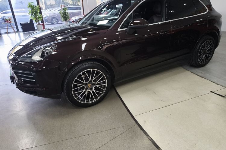 保时捷 2019款 Cayenne 3.0T车身外观6003