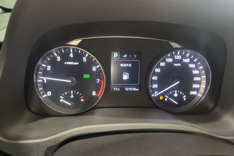 现代 领动 2016款 1.6L 自动智炫·精英型中控内饰14