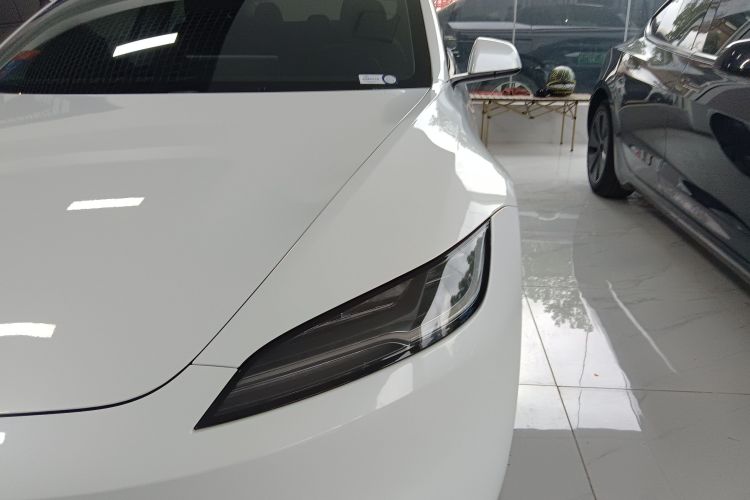 特斯拉 Model 3 2023款 后轮驱动版局部细节36