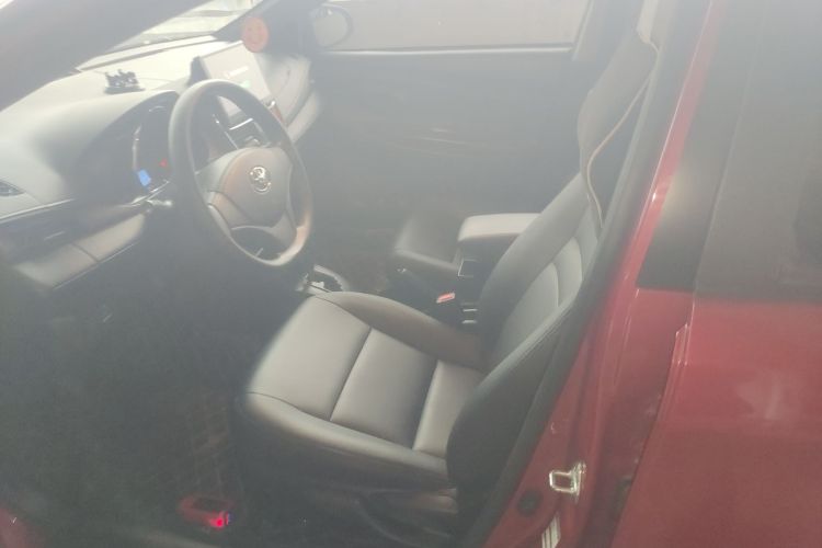 丰田 YARiS L 致炫 2020款 致炫X 1.5L CVT领先版局部细节19