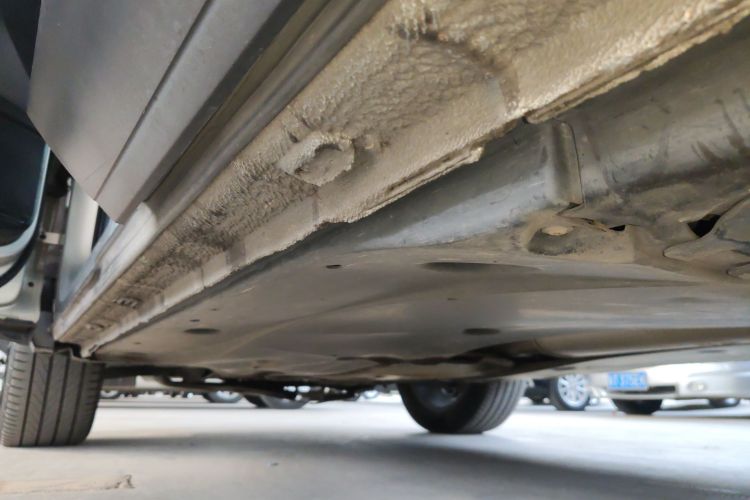 大众 途观L 2017款 330TSI 自动两驱旗舰版局部细节9002