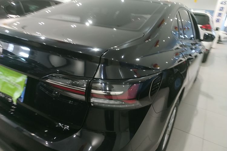 大众 朗逸 2023款 新锐 1.5L 自动新逸版车身外观9