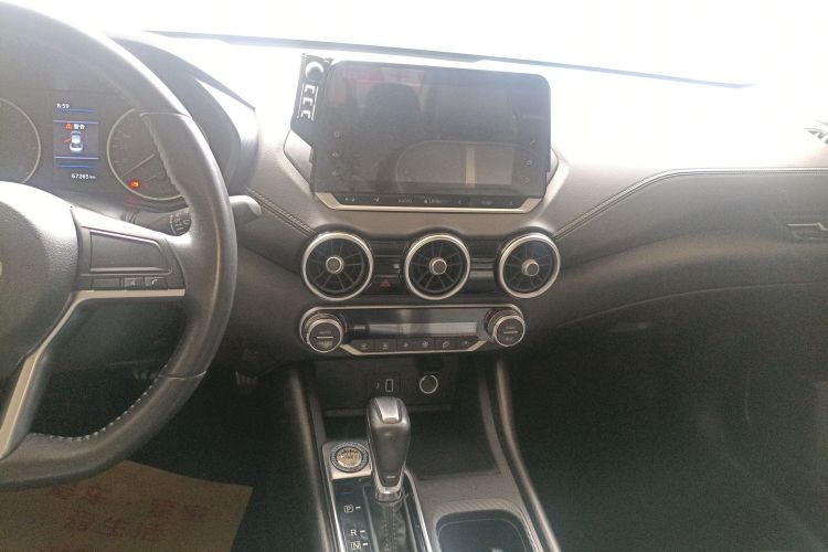 日产 轩逸 2022款 1.6L XL CVT悦享版中控内饰16