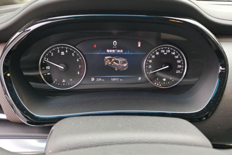 别克GL8 2022款 陆上公务舱 652T 舒适型中控内饰14