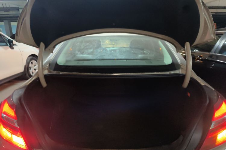 别克 君威 2015款 1.6T 领先技术型局部细节23