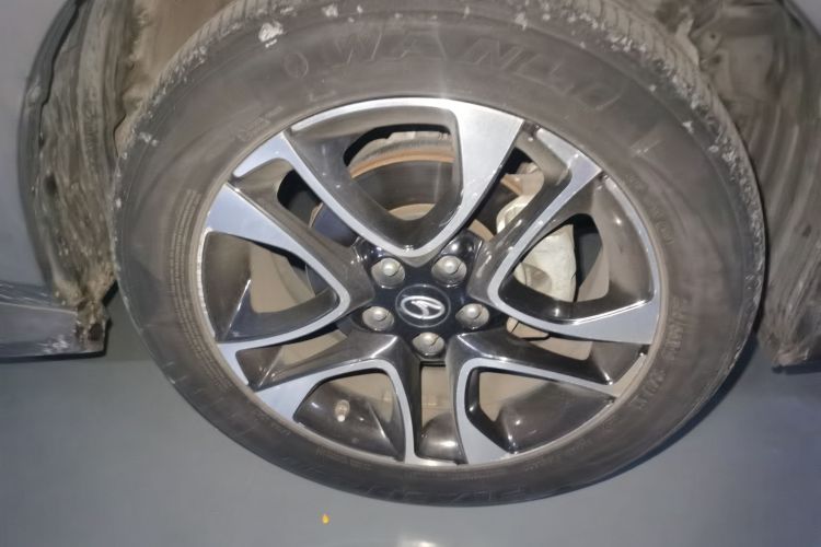 东南DX7 2015款 1.5T 自动豪华型车身外观10