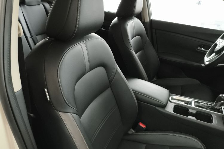 日产 轩逸 2023款 1.6L CVT悦享版中控内饰41