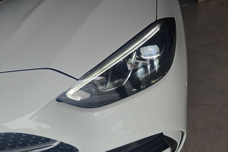 奔驰C级 2023款 C 200 L 运动版局部细节36