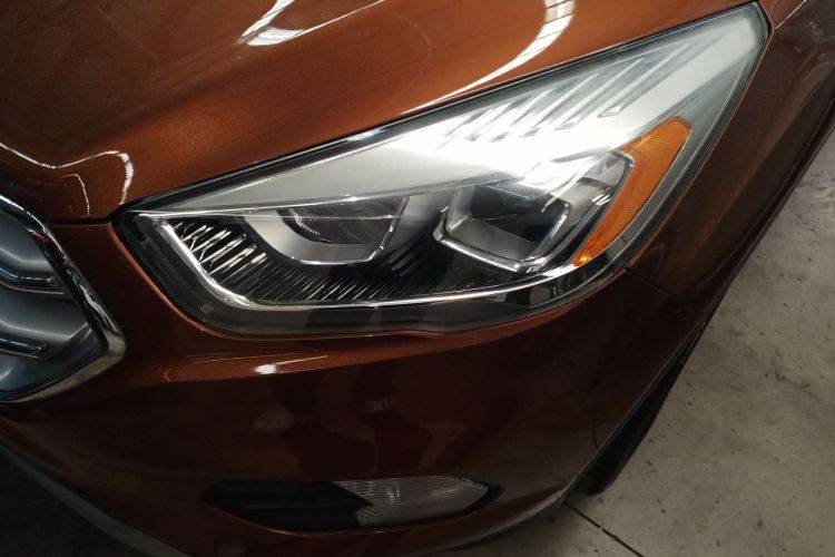 福特 翼虎 2017款 EcoBoost 180 两驱铂翼型局部细节36