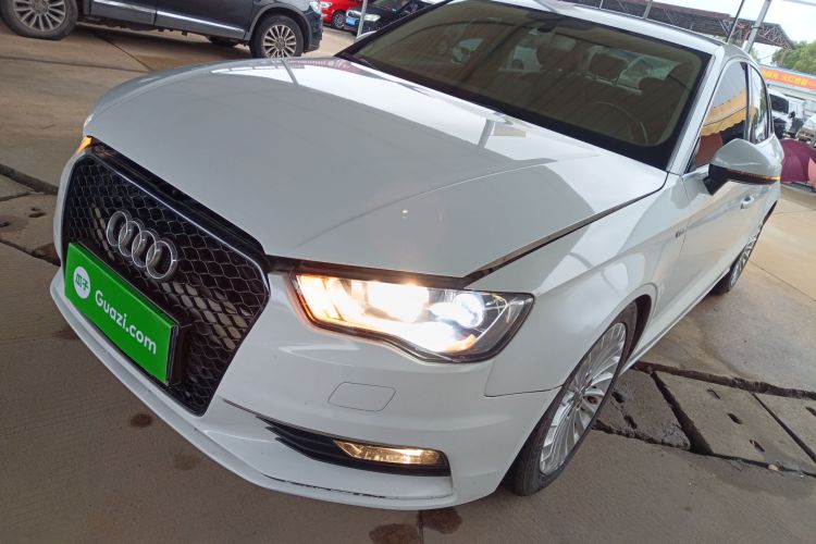 奥迪A3 2016款 Limousine 35 TFSI 进取型车身外观1