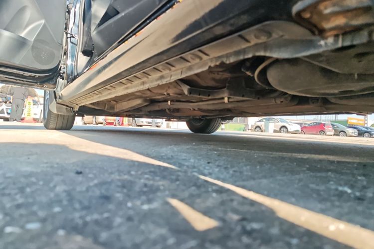 丰田 雷凌 2017款 1.2T G CVT精英版局部细节9002