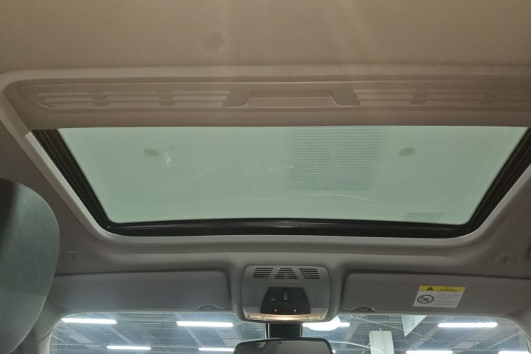 宝马3系 2018款 320Li xDrive 时尚型中控内饰22