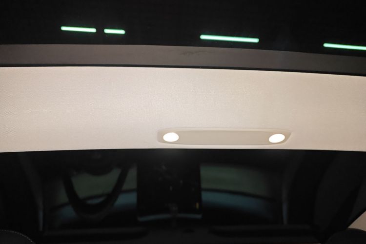 特斯拉 Model 3 2022款 后轮驱动版局部细节22