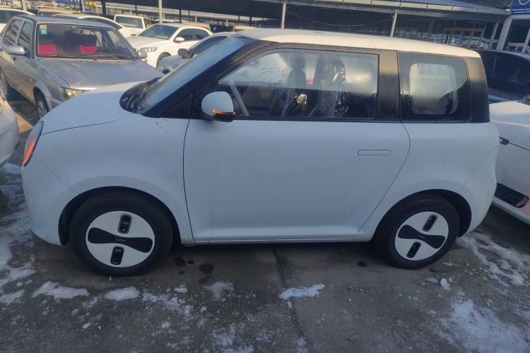 长安启源 长安Lumin 2026款 宝藏版 301km 臻爱米 宁德车身外观4