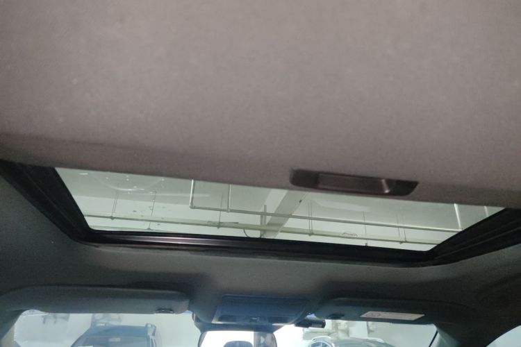 福特 蒙迪欧 2023款 EcoBoost 180 舒雅型中控内饰22