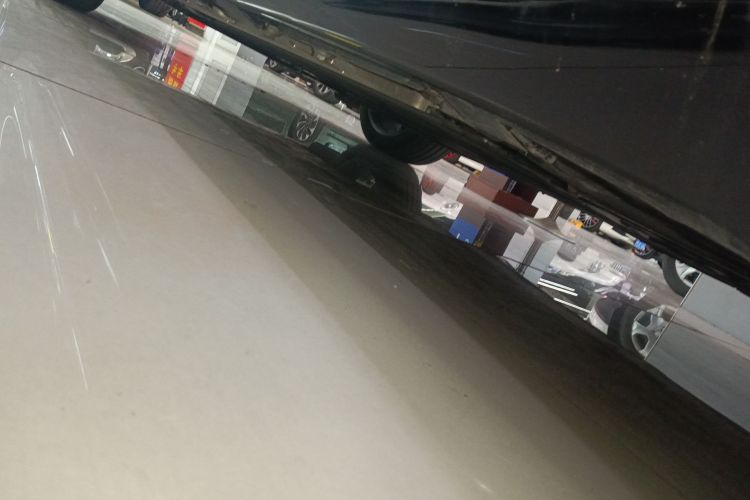 鸿蒙智行 智界R7 2025款 增程 331km Ultra局部细节9002