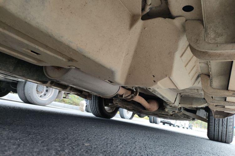 哈弗H6 2015款 改款 运动版 1.5T 手动两驱精英型局部细节9002