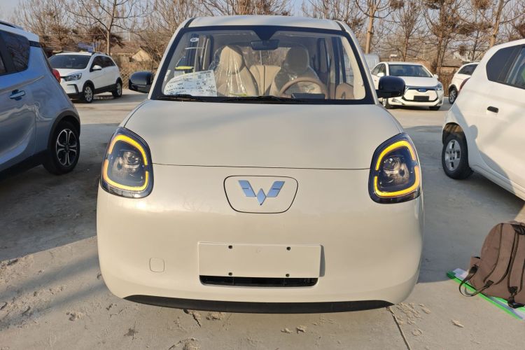 五菱汽车 宏光MINIEV 2025款 四门版 进阶款车身外观2