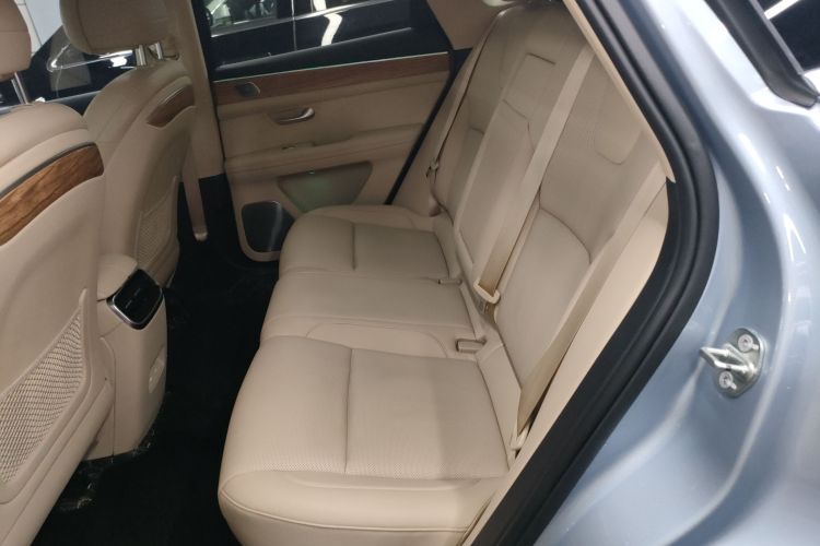 鸿蒙智行 问界M5 2022款 纯电后驱标准版中控内饰7004