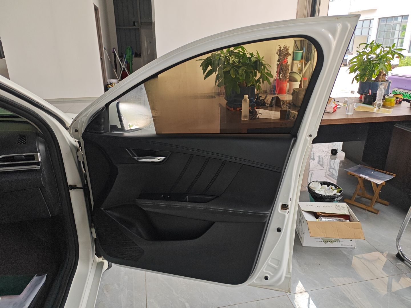 比亚迪e2 2020款 升级版 标准续航版 标准型