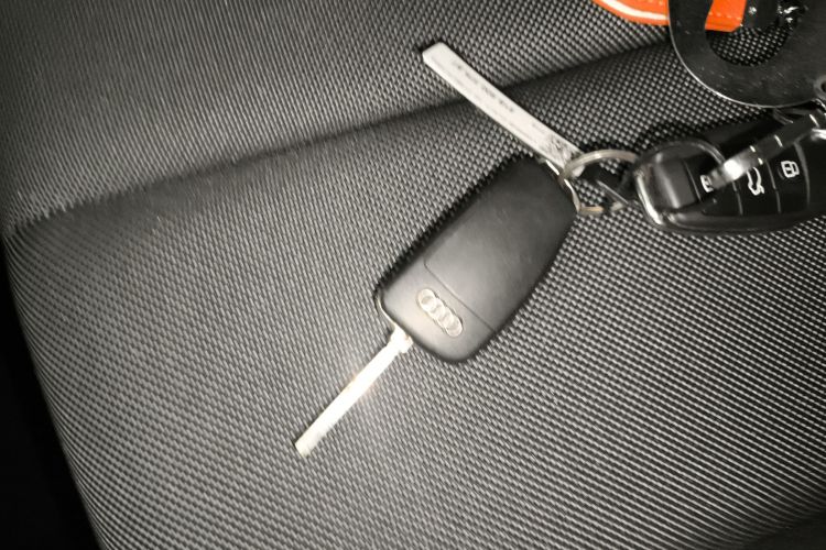 奥迪Q2L 2018款 35 TFSI 上市专享版 国VI中控内饰11