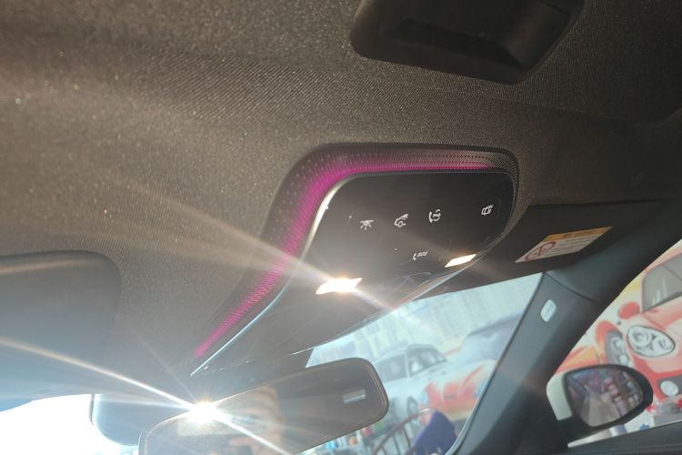 奔驰C级 2023款 C 200 L 运动版局部细节22