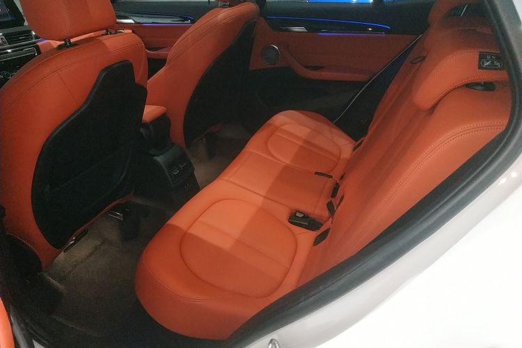 宝马X2 2021款 改款 sDrive25i M运动套装中控内饰7004