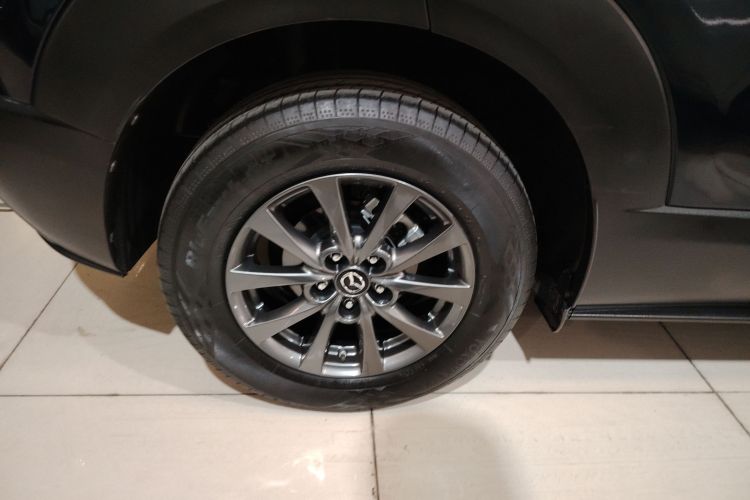 马自达CX-30 2022款 2.0L 手动尚悦型车身外观6008