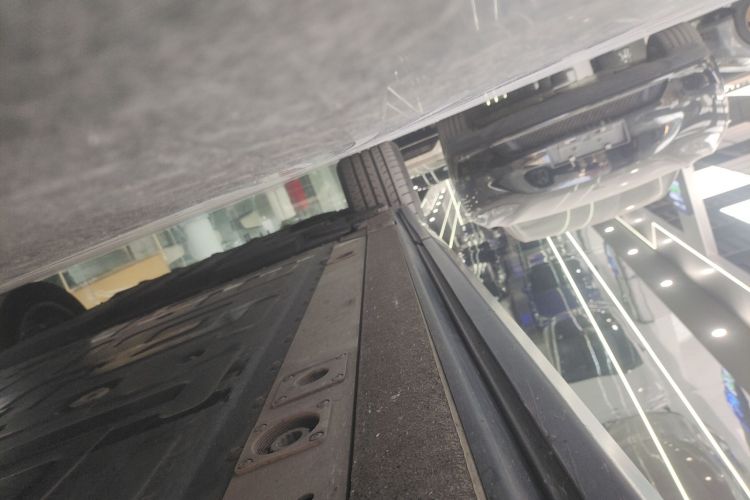 蔚来ES8 2020款 450KM 七座版局部细节9001