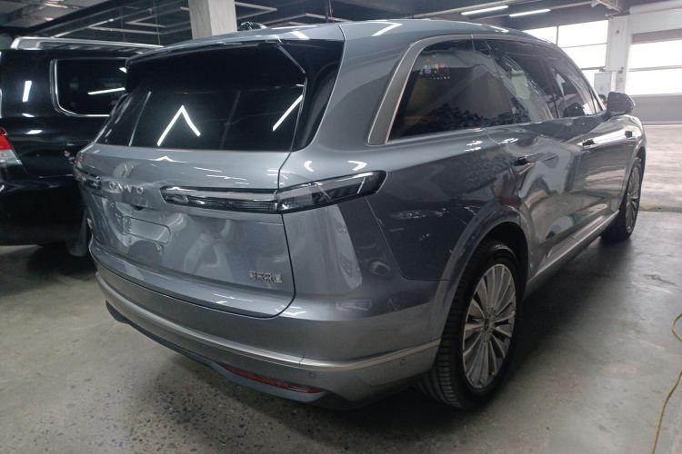 乐道L90 2025款 Max 六座版车身外观7