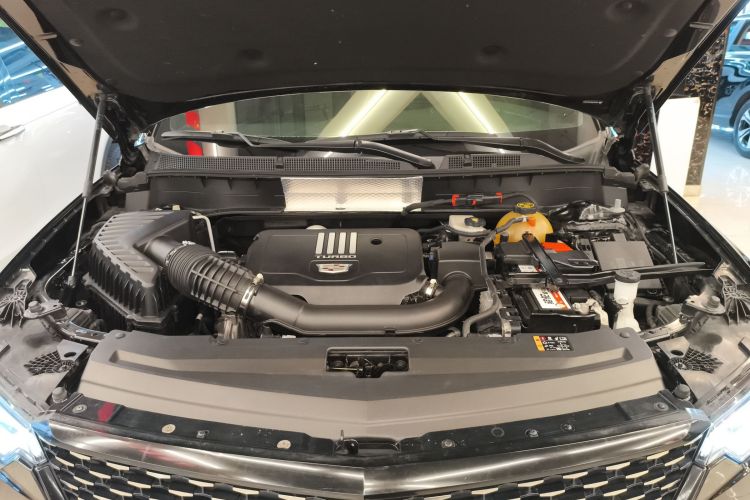 凯迪拉克XT6 2021款 2.0T 六座四驱豪华型机舱底盘24